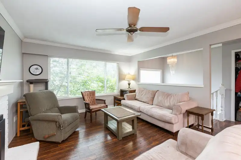 27283 29 AVENUE - photo 4 of 40