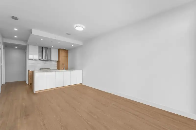 2701 4670 ASSEMBLY WAY - photo 3 of 25