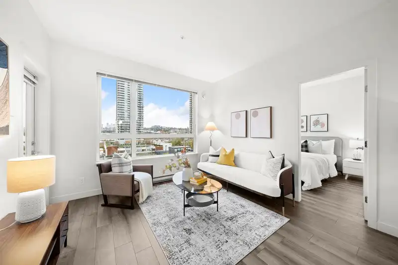 511 2188 MADISON AVENUE - photo 1 of 29