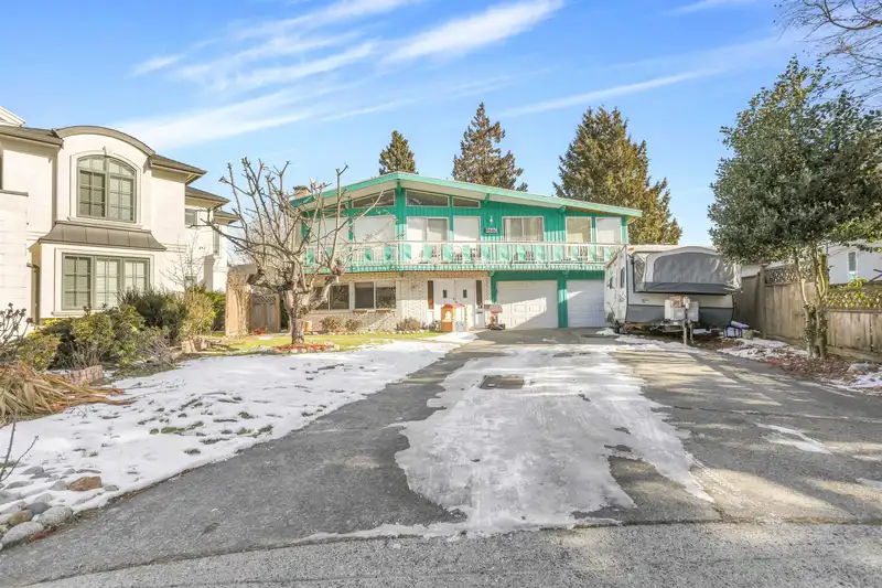 9660 BATES ROAD - photo 1 of 21