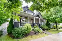 7020 195A STREET - thumbnail 3