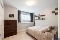 7020 195A STREET - thumbnail 24