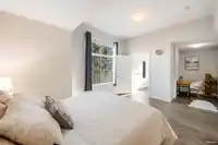 9 8370 202B STREET - thumbnail 17