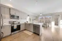 9 8370 202B STREET - thumbnail 3