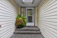 8662 161 STREET - thumbnail 2