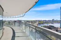 1584 87 NELSON STREET - thumbnail 1