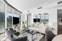 1584 87 NELSON STREET - thumbnail 3