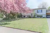 26728 33 AVENUE - thumbnail 1