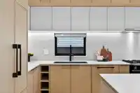 1 58 E 40TH AVENUE - thumbnail 5