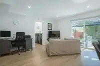 20976 93B PLACE - thumbnail 17