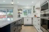 20976 93B PLACE - thumbnail 8
