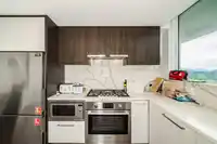 1806 567 CLARKE ROAD - thumbnail 11