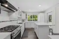 876 HARRIS PLACE - thumbnail 12