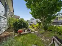 2231 E 25TH AVENUE - thumbnail 36