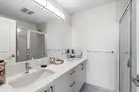 55 8371 202B STREET - thumbnail 21