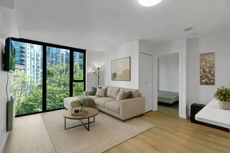 501 1331 W GEORGIA STREET - photo 3 of 26