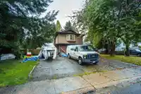 9417 204A STREET - thumbnail 2