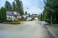 9417 204A STREET - thumbnail 4