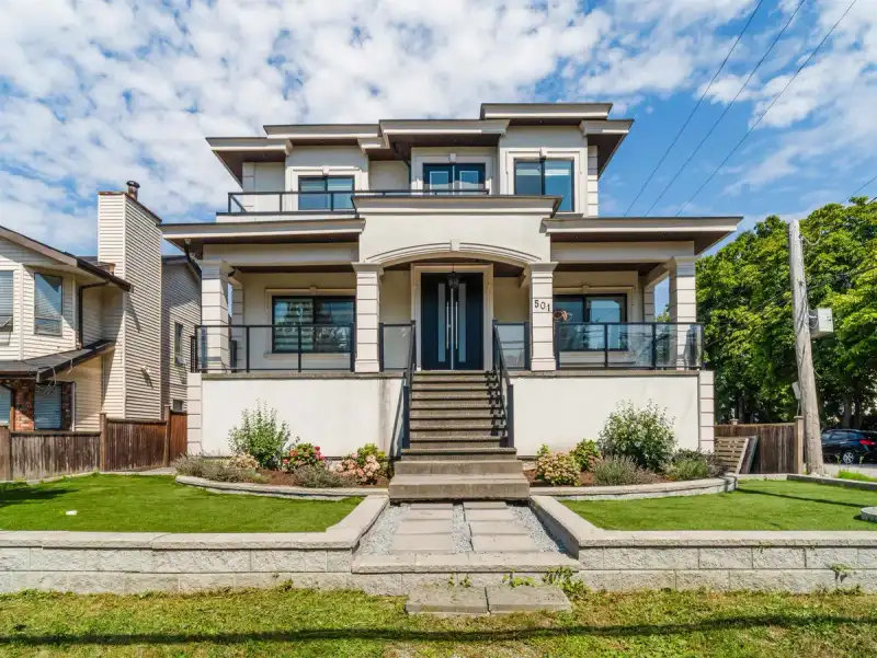 501 EWEN AVENUE - photo 1 of 40