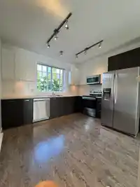 43 6450 187 STREET - thumbnail 9