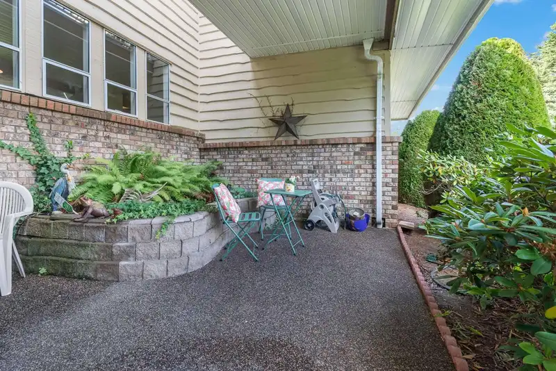 83 WOODLAND DRIVE - photo 2 of 40