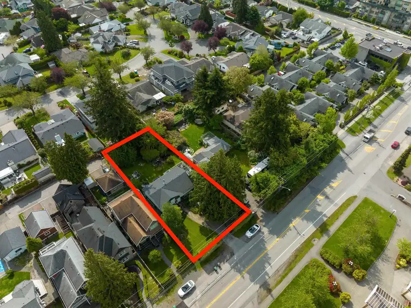 1682 140 STREET - photo 2 of 2