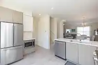 138 7947 209 STREET - thumbnail 8