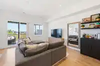 8157 202 STREET - thumbnail 5