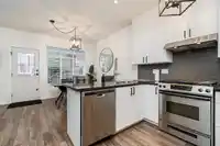 8 19455 65 AVENUE - thumbnail 4