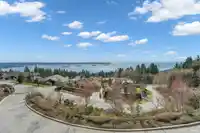 102 2575 GARDEN COURT - thumbnail 32