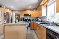 8925 157TH STREET - thumbnail 11