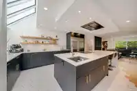 2022 CHESTERFIELD AVENUE - thumbnail 7
