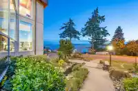 14523 MAGDALEN AVENUE - thumbnail 3