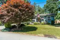 34257 WOODBINE CRESCENT - thumbnail 1