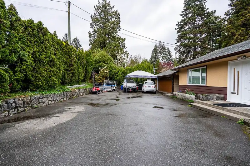 1440 MOUNTAIN HIGHWAY - photo 3 of 38