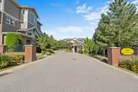 44 20831 70 AVENUE - thumbnail 2