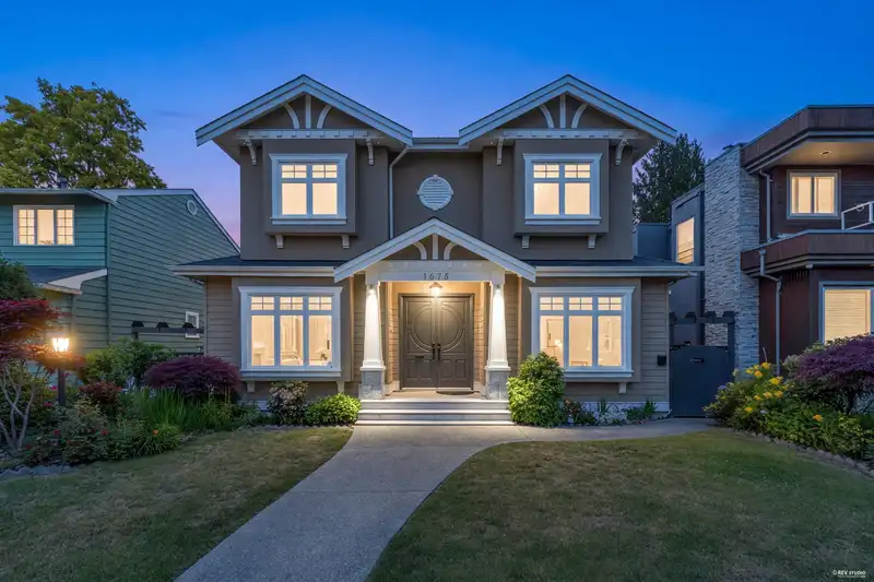 1675 W 59TH AVENUE - photo 1 of 40