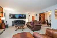 12152 261 STREET - thumbnail 5