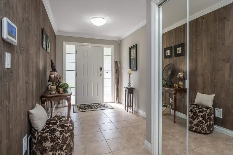 73 46000 THOMAS ROAD - photo 4 of 40