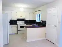 7873 110A STREET - thumbnail 5