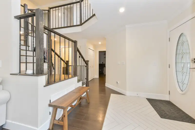 21593 86 COURT - photo 2 of 26