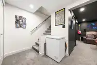 8916 ORION PLACE - thumbnail 17