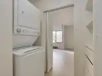 306 8400 ACKROYD ROAD - thumbnail 23