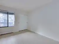 306 8400 ACKROYD ROAD - thumbnail 27