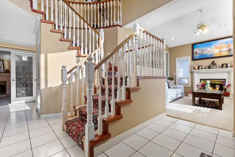 12865 63A AVENUE - photo 3 of 27