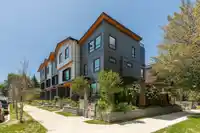 4803 LAUREL STREET - thumbnail 1