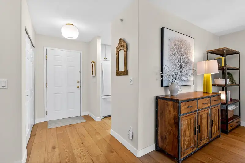 309 8976 208 STREET - photo 2 of 40