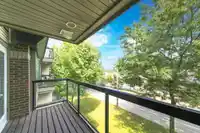 334 10838 CITY PARKWAY - thumbnail 13
