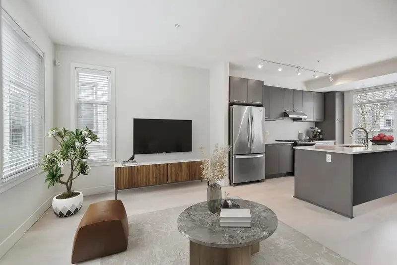 57 8217 204B STREET - photo 3 of 31