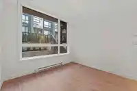 614 6085 IRMIN STREET - thumbnail 3